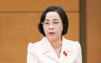 'Lương cán bộ xã chưa tới 10 triệu, rất khó khăn'