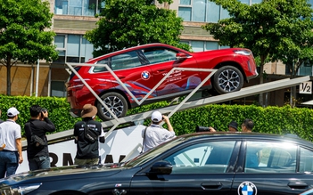 Vì sao không nên lạm dụng số D khi lái xe số tự động leo dốc cao?