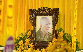 Chuyển gần 2 tỉ tiền phúng điếu trưởng lão hòa thượng Thích Trí Tịnh cứu trợ đồng bào bị thiên tai