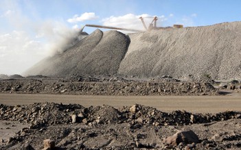 Mỹ - Trung leo thang đấu khẩu chuyện đất hiếm