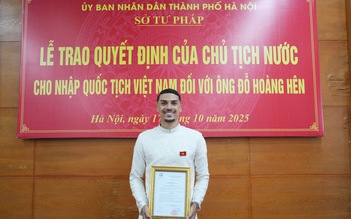 Trao quyết định nhập quốc tịch Việt Nam cho Đỗ Hoàng Hên: Khoác áo đội tuyển với điều kiện nào?
