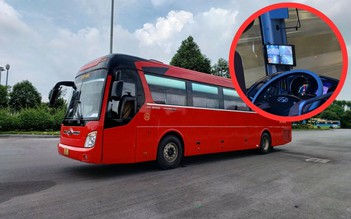 Vì sao nhiều xe khách trang bị camera 'xóa' điểm mù?