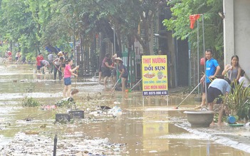 Khắc phục hậu quả bão số 10: Nước rút đến đâu, dọn dẹp ngay tới đó