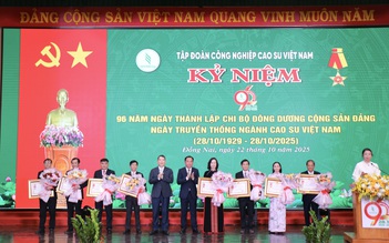 VRG kỷ niệm 96 năm ngành cao su Việt Nam, công bố nhãn hiệu VRG GREEN