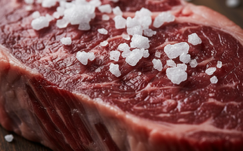 Vì sao thận dễ bị tổn thương khi ăn quá nhiều muối và protein?