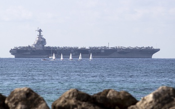 Mỹ điều tàu sân bay hiện đại nhất tới, Venezuela phản ứng mạnh