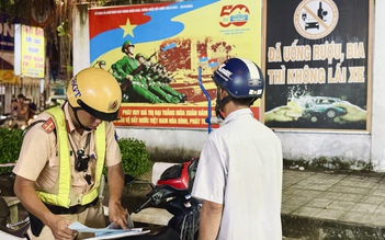 Gần 60.000 tài xế bị kiểm tra nồng độ cồn tối 24.10, Cục trưởng CSGT nói gì?