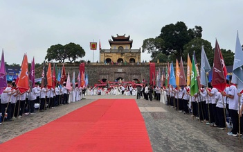 5.000 người cổ vũ Trần Bùi Bảo Khánh thi chung kết Đường lên đỉnh Olympia