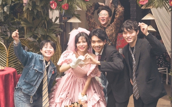 Độc đáo cô dâu tái hiện đám cưới miền Tây đậm 'chất xưa'