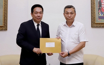 Cuộc gặp gỡ 'kỳ lạ' của VFF và FAT