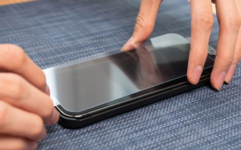 Sự thật về miếng dán màn hình chống ánh sáng xanh