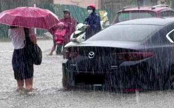 Thời tiết hôm nay: Miền Trung mưa lớn, không khí lạnh tràn xuống miền Bắc