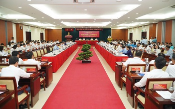 Đại hội Đảng bộ TP.HCM nhiệm kỳ 2025 - 2030 không nhận quà và hoa chúc mừng