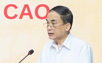 Đừng bắt nhà chuyên môn giỏi phải chạy theo con đường 'làm quan'