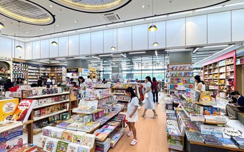 Khai trương nhà sách hiện đại tại Bình Dương