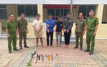 TP.HCM: Bắt nhóm tuổi teen mang dao tự chế, mã tấu gây rối ở quán cà phê