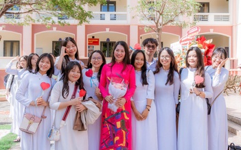 Trái tim người thầy thời công nghệ