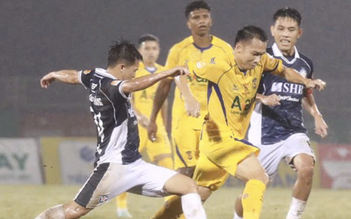 SLNA mắc ‘chi chít’ sai lầm, dính thẻ đỏ: Thua đau đội bét bảng V-League, Đà Nẵng vào tứ kết