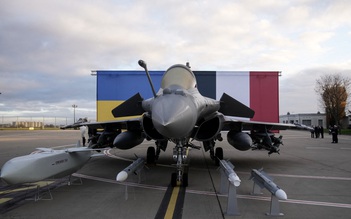 Chiến sự Ukraine ngày 1.363: Kyiv sẽ mua máy bay Rafale từ Pháp