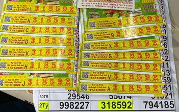 Cả nhà trúng độc đắc 28 tỉ xổ số miền Nam: Gửi tiết kiệm ngay lập tức