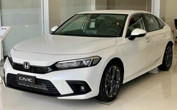 Hơn 50% khách mua sedan hạng C dưới 900 triệu chọn Mazda3, doanh số Honda Civic giảm