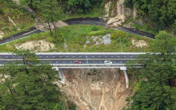 Cận cảnh sạt lở đèo Prenn sau gần 1 năm bàn giao đưa vào sử dụng