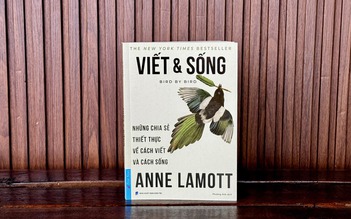 'Viết và sống' giữa thời AI