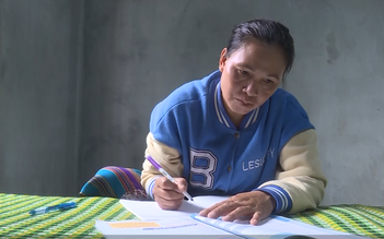 Khát vọng muốn tự tay… viết tên mình