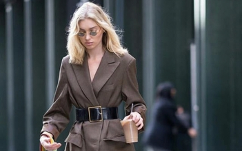 Tôn lên vòng eo thon gọn chỉ với một chiếc thắt lưng