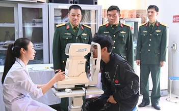 Quy định mới nhất về khám mắt trong khám tuyển nghĩa vụ quân sự