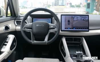BYD lý giải việc loại bỏ màn hình giải trí xoay 90 độ trên ô tô
