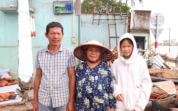 Người rốn lũ Hòa Xuân thở dài: 'Một đêm mà trắng tay hết'