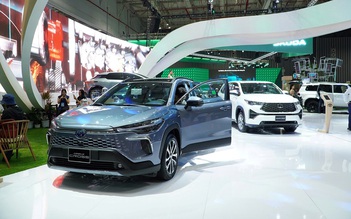 Tại sao người Việt chuộng xe hybrid tự sạc hơn các loại khác?