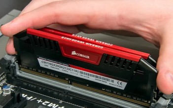 RAM hút hàng: Giá biến động theo giờ, người mua 'chịu trận'