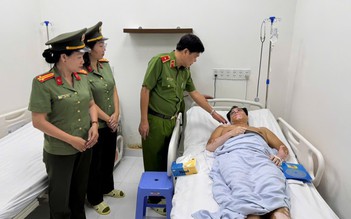 Cán bộ Công an TP.HCM bị thương trong nhiệm vụ khắc phục ngập lụt ở Đắk Lắk