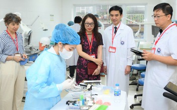 Đào tạo y và luật ở trường chuyên ngành hay đa ngành?