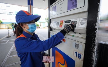 Giá xăng dầu hôm nay 27.11.2025: Trong nước có thể giảm đến 1.000 đồng/lít?