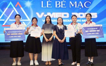 Thủ khoa đầu vào 2021 DTU và 'Giải thưởng kép' cuộc thi Hòa giải Thương mại VN 2025