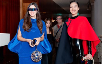 Loạt fashion show đình đám 'thắp sáng' sàn diễn Việt dịp cuối năm