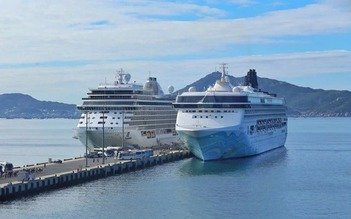 Bộ Quốc phòng cho phép nộp hồ sơ online khi vào, ra Cảng quốc tế Cam Ranh