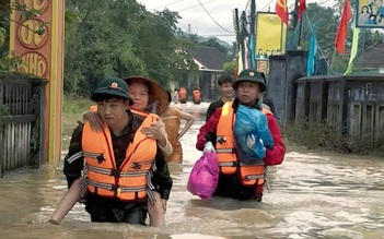 Lực lượng vũ trang Đà Nẵng sẵn sàng ứng phó khi 'bão chồng lũ'