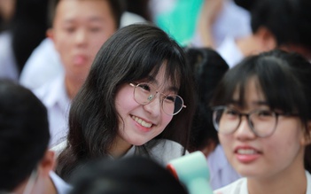 Tăng tuổi nghỉ hưu hay nâng chất lượng lao động trẻ?