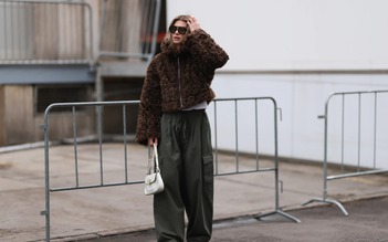 Bùng nổ xu hướng áo khoác ngắn, lửng ôm sát siêu 'hot' lên ngôi