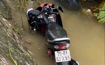 TP.Huế: Nữ sinh viên tử vong khi trên đường đi làm thêm bị tai nạn do mưa gió