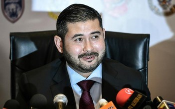 Người quyền lực nhất bóng đá Malaysia dùng tiền 'cứu' FAM: Nỗi đau sẽ chồng chất!