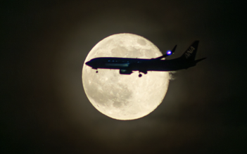 Mặt trăng sắp ở xa trái đất nhất, tới năm… 2043 mới phá vỡ 'kỷ lục'