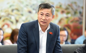 Hà Nội có gần 2.000 chung cư cũ 'xuống cấp mỗi ngày’