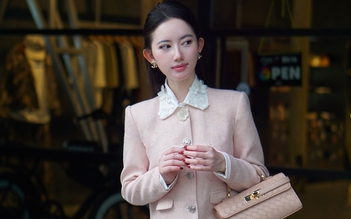 Đơn giản mà sang xịn với bộ đôi áo dệt kim, áo tweed và chân váy dài