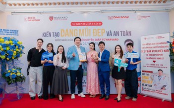 Tiền bán sách của bác sĩ dùng hỗ trợ đồng bào vùng lũ