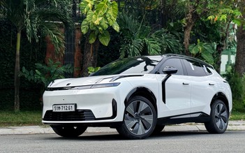 Trải nghiệm xe Lynk & Co 08 chiếc SUV PHEV sang xịn và mịn